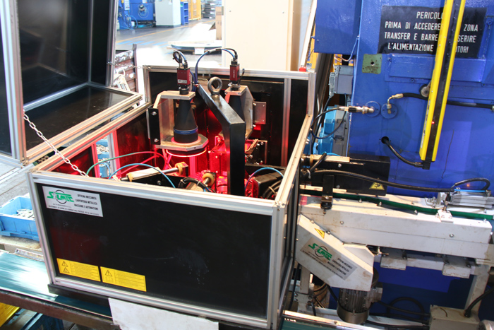 Nuovo sistema di controllo pezzi stampati a bordo pressa